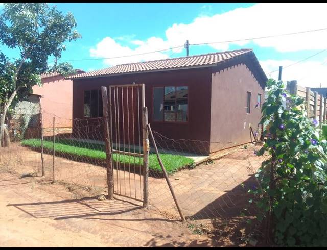 2 BEDROOM HOUSE FOR SALE IN DAVEYTON CENTRAL